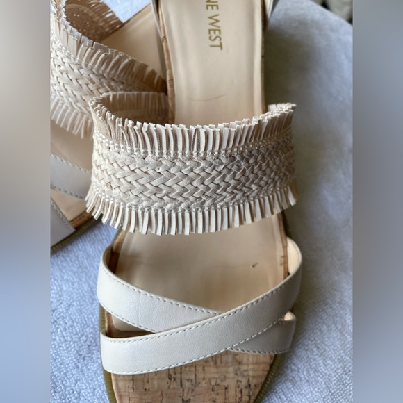 NINE WEST VERNELL FLAT SANDAL size 10 - Picture 5 of 8